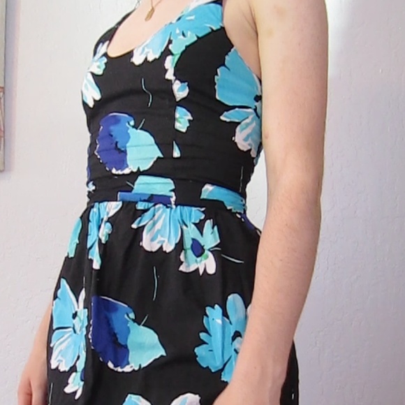 Blue Floral Aeropostale Dress with POCKETS! - Picture 3 of 6